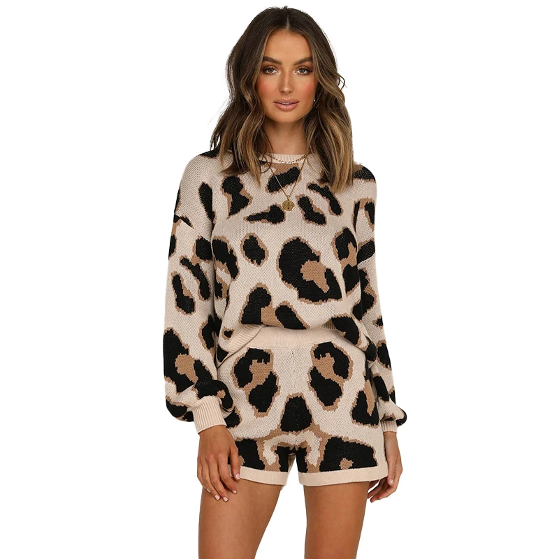 

Fashion Retro Women Knitted Suits Leopard Long Sleeve O-Neck Sweater + Elastic Waist Short Pants Women Sweater Casual Sets