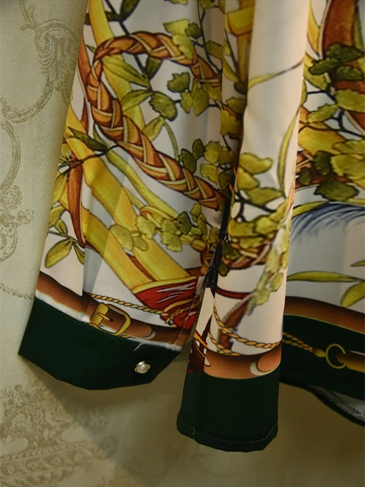 

Blouses & Shirts