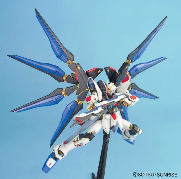 Gundam MG 1/100 Страйк Фридом мобильный костюм сборные модели наборы фигурки