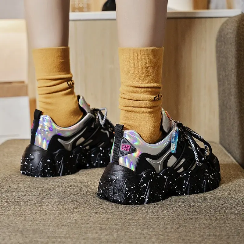 New Women Platform Sneakers Famale Casual Daddy Shoes Classic Style Ladies Trainers Footwears Fashion Design Women's Shoes