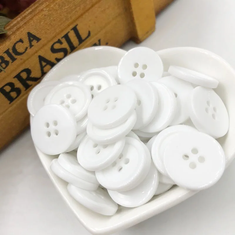 

50pc 20mm Sewing Button DIY Crafts Plastic Button White Color PT42