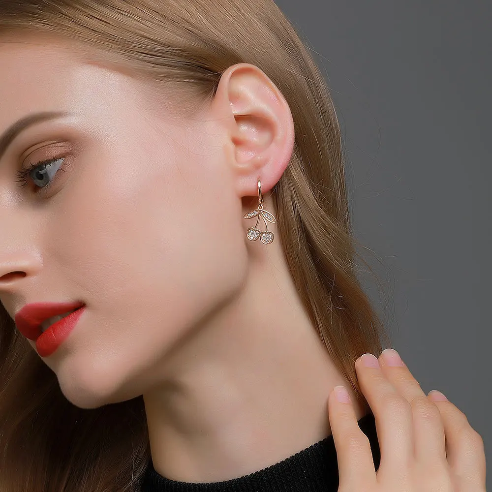 

Korea Hot Selling Small And Exquisite Cherry Diamond Earrings Personality Wild Sweet Wind Small Fresh Fruit EarringsQW187