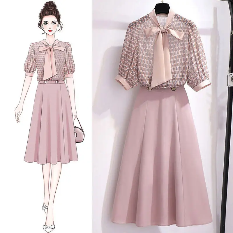 

Chiffon Shirt Elegant Temperament Plus Size Women's Short-sleeved Top Summer 2021 New Simple Commuter Skirt 6XL