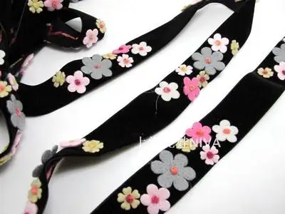 1 дюйм войлочный цветок с вышивкой пряжи на красная бархатная лента | шитье