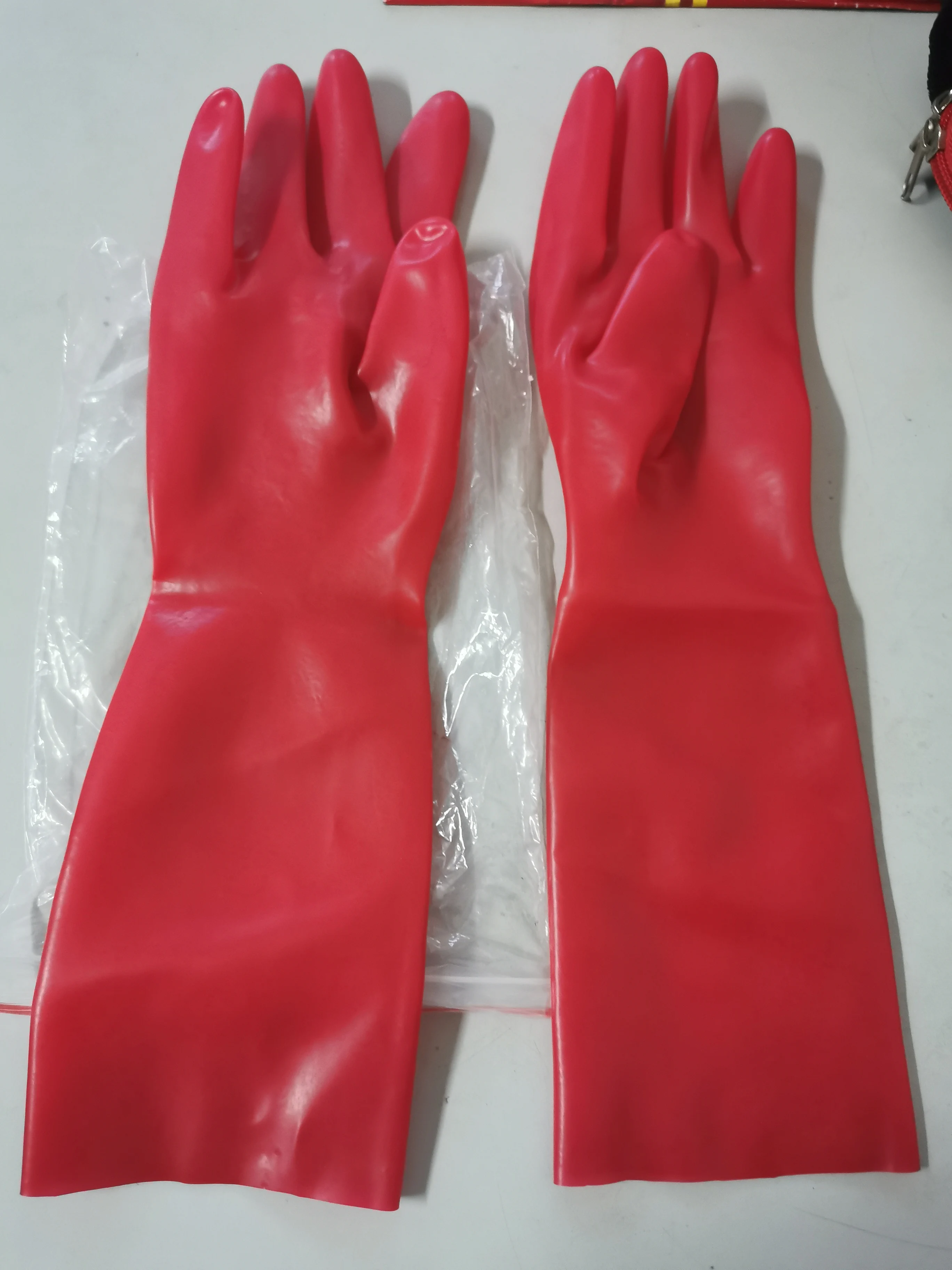 Бесплатная быстрая доставка латексные Красивые перчатки натуральный латекс
