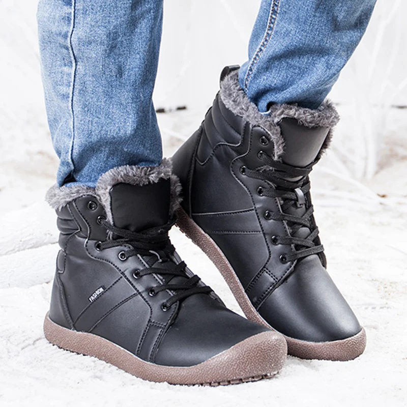 Мужские ботинки из натуральной кожи на резиновой подошве до щиколотки с мехом