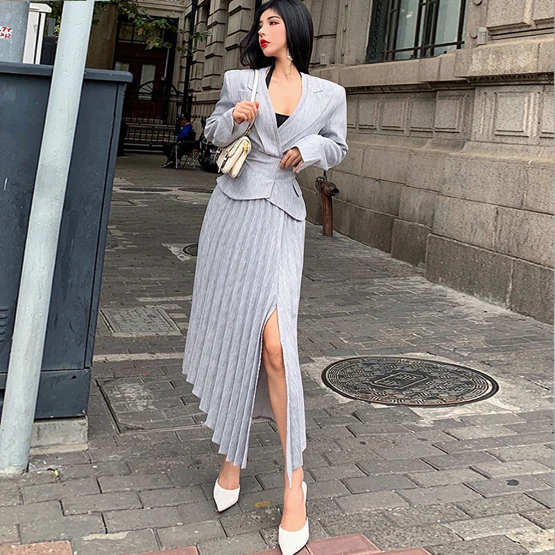 

Europe 2021 New Simple Fold V Neck Full Sleeve Jacket Tailored Tops + Folds Ankle-Length Womens Skirts Two-piece Sets A5CH