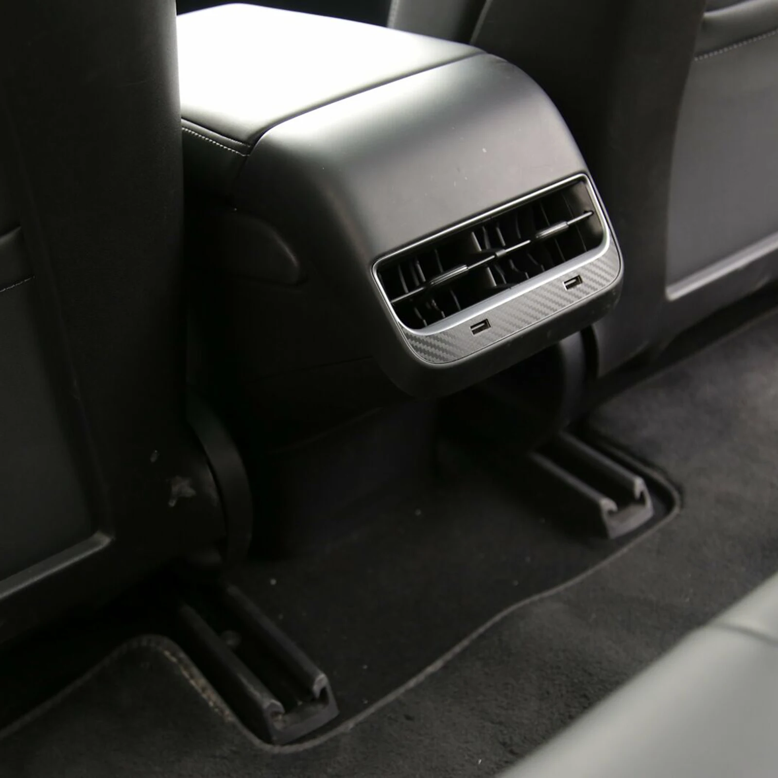 

Car Rear Armrest Anti Kick Cover Carbon Fiber for Tesla Model Y car styling