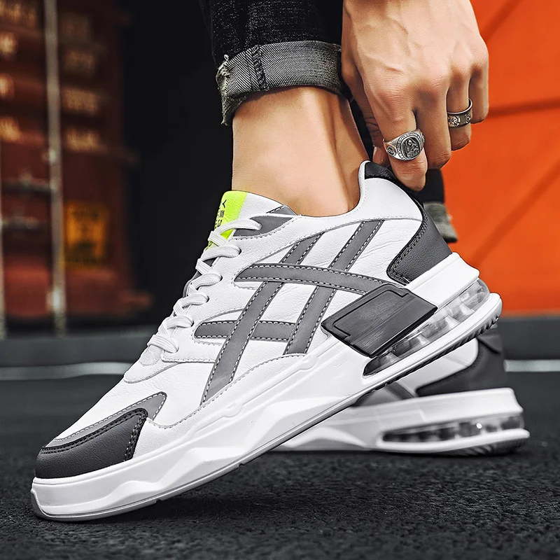 

New Luxury Running Shoes Mens White Black Gym Shoes For Men Good Quality Man Walking Jogging Shoes Air Design Mens Sneakers