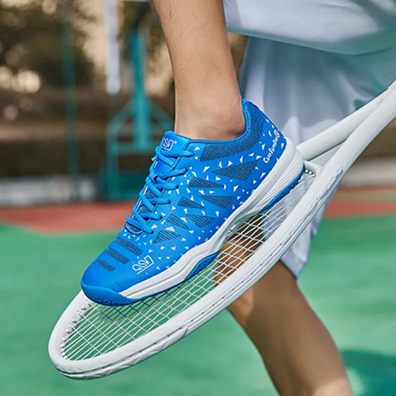 New High Quality Red Men's Professional Tennis Shoes Lightweight Couple Badminton Shoes Trainers Men Outdoor Race Sport Sneakers