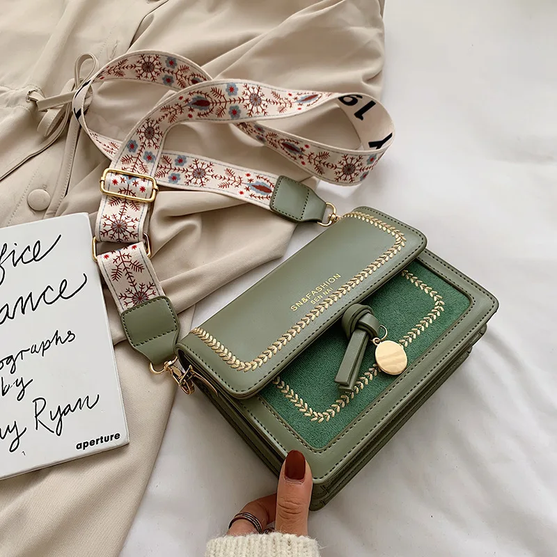 

Contrast Color Leather Crossbody Bags for Women Travel Handbag Shoulder Women Bag Simple Shoulder Messenger Bag CrossBody Bag