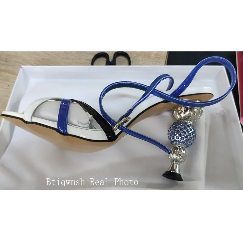 Женская обувь на высоком каблуке с открытым носком и кристаллами|Боссоножки