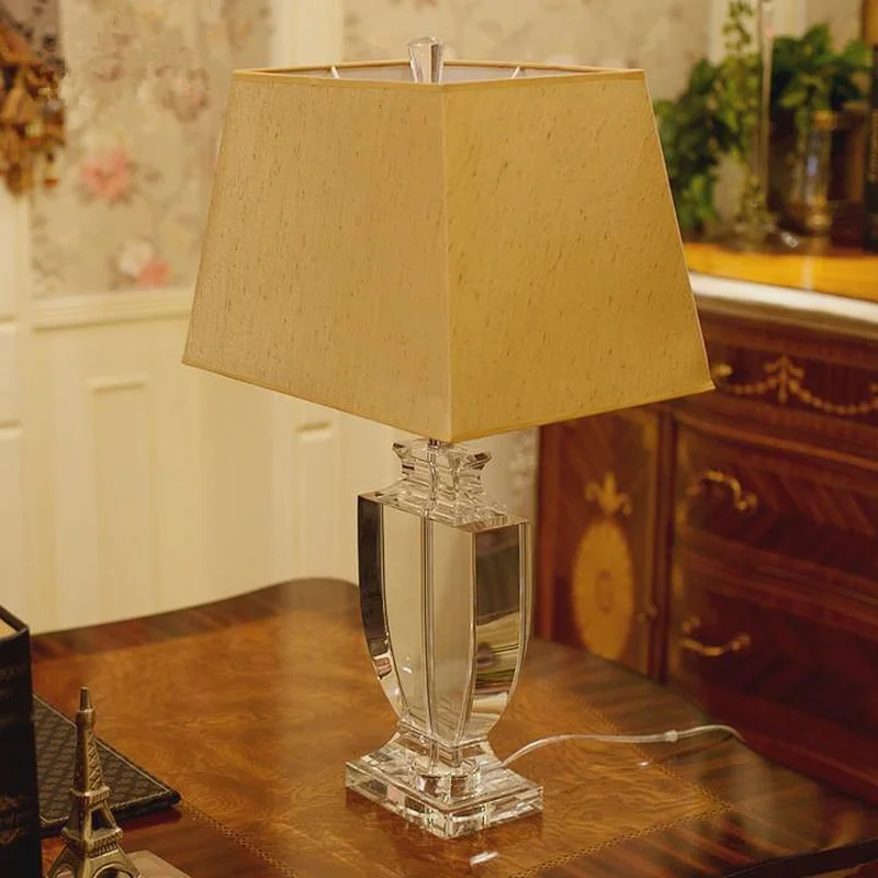 Роскошная современная настольная лампа Хрустальная тканевый абажур для