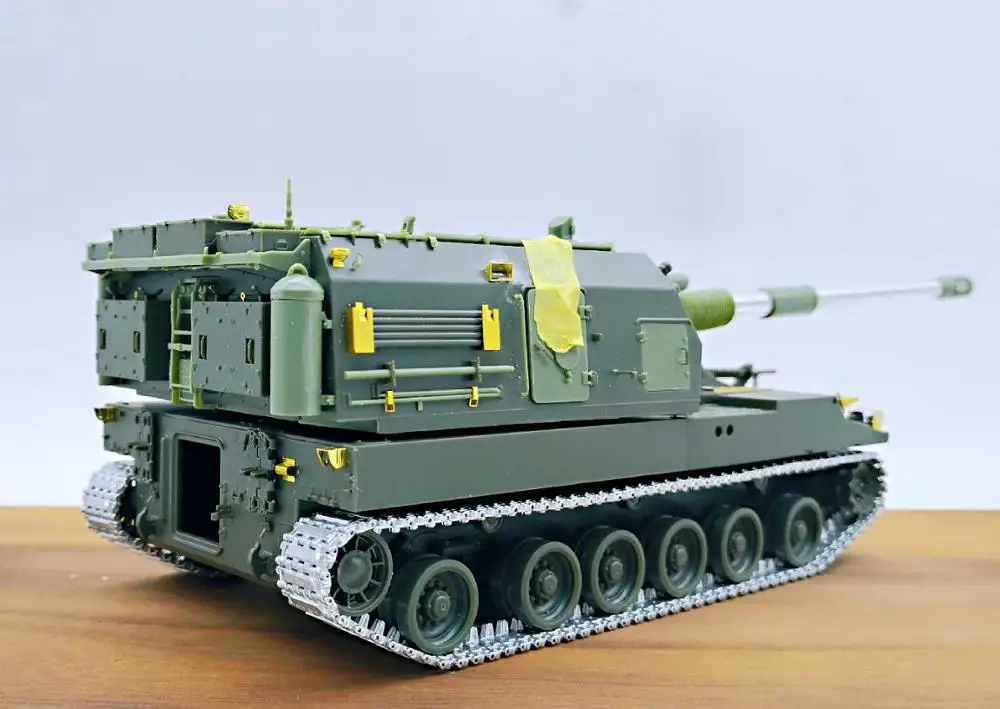 

1/35 Metal Track Link for Chinese PLZ05 155mm Self Propelled Howitzerw/metal pin sx35015