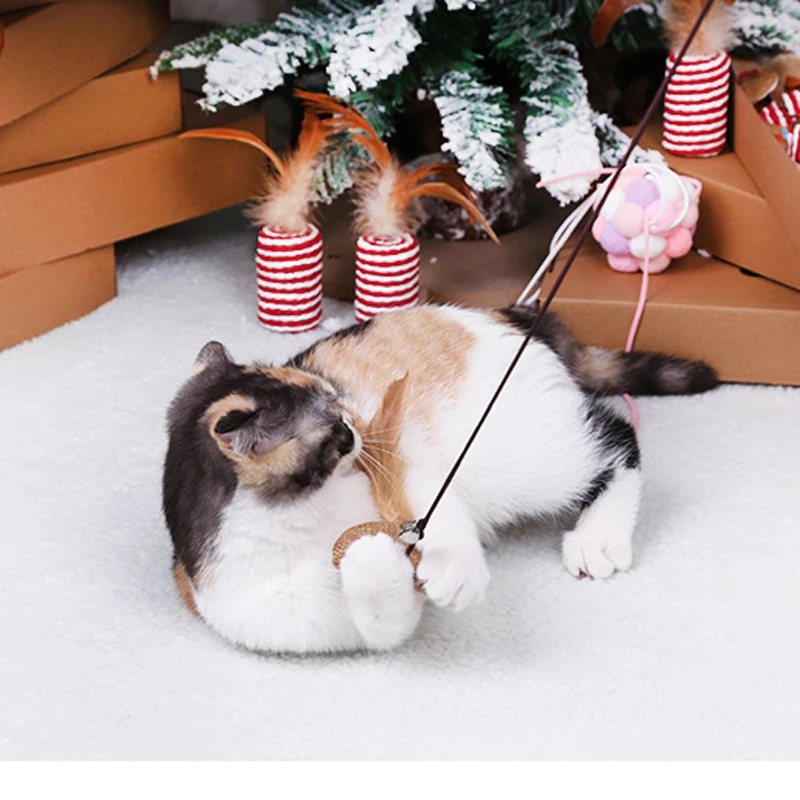 

100pcs Interactive Cat Toys Wooden Cat Teaser Rod Funny Cat Rod With Bell Exquisite Cartoon Heart Rod Pet Toys