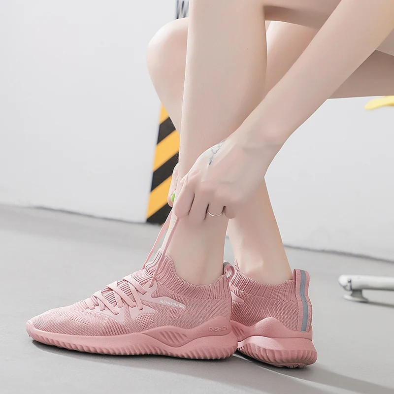 Женские спортивные теннисные туфли на шнуровке дышащие тканевые кроссовки носки