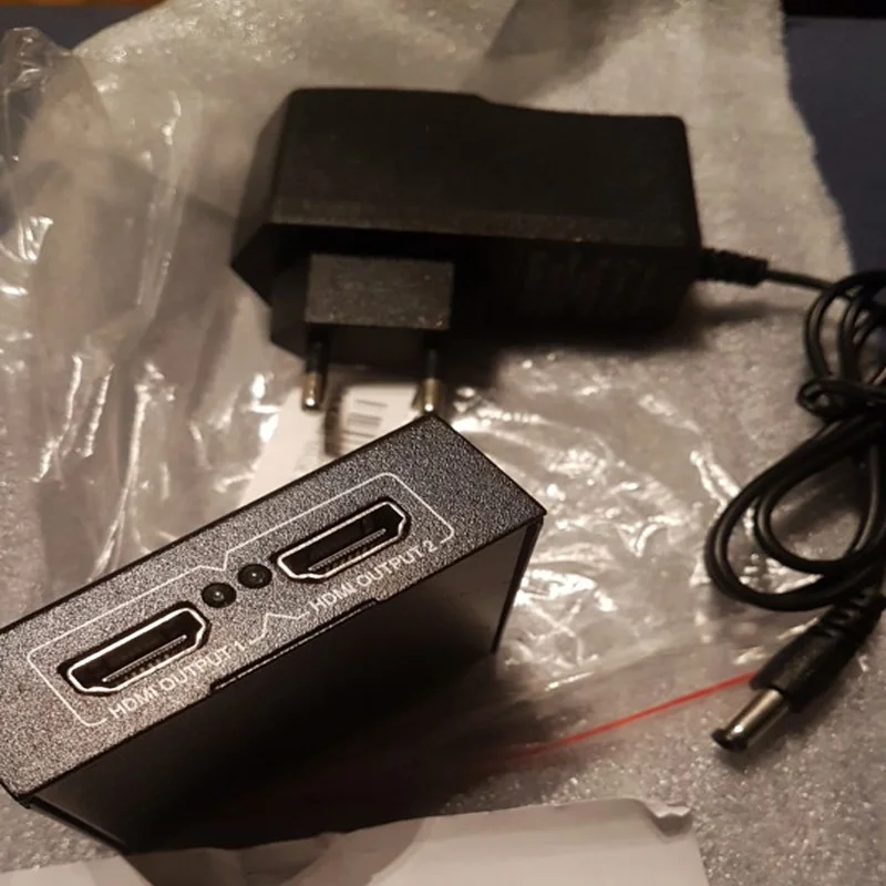 HDMI 1 in 2 out 1080p 4K 1x2 HDCP Stripper 3D Splitter Power Signal Amplifier 4K HDMI Splitter For HDTV DVD PS3 Xbox US/EU Plug