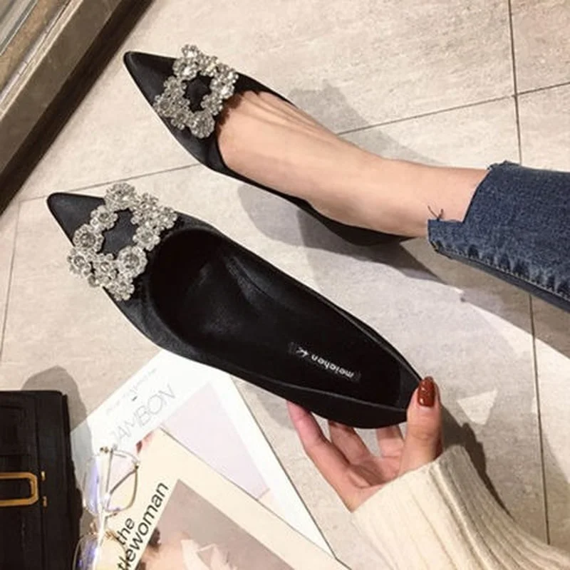 

Women Flats Wedding Shoes Rhinestone Pointed Toes Cinderella Cryatal Shoes Flat Slip On Loafers Plus Party Shoes ballet luxury