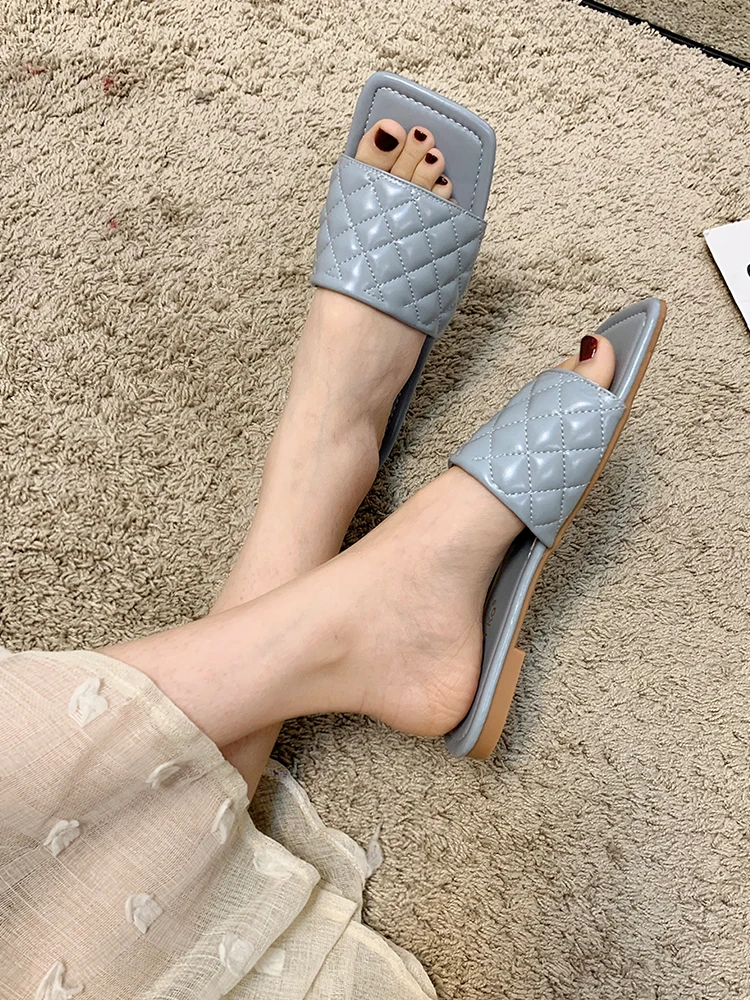

Shoes Woman 2021 Low Square Toe Slippers For Swimming Pool Luxury Slides Pantofle Beach Rubber Soft Designer New Flat Fashion Ro
