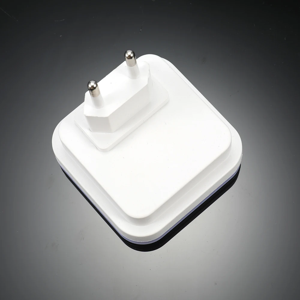 Интеллектуальный подключаемый энергосберегающий светодиодный ночсветильник с