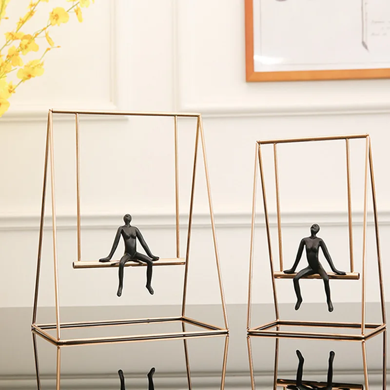 

Modern Minimalist Metal Decoration Accessories Office Living Room Porch Golden Swing Table Top Crafts Home Decorat Ornaments