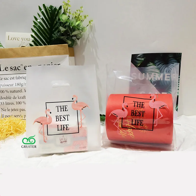 

GRUITER Shopping Bags,Flamingo Design Plastic Gift Bags Retail Bags Party Favor Bag Takeaway Bag With Handle Vest Bags 12C 50pcs