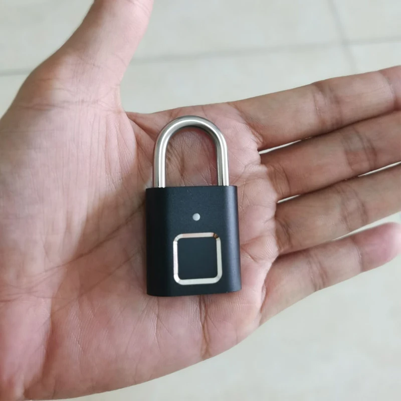 

Door Lock Fingerprint Padlock USB Rechargeable Mini Bag Smart Home Finger Print Locks free shipping to brazil electronics