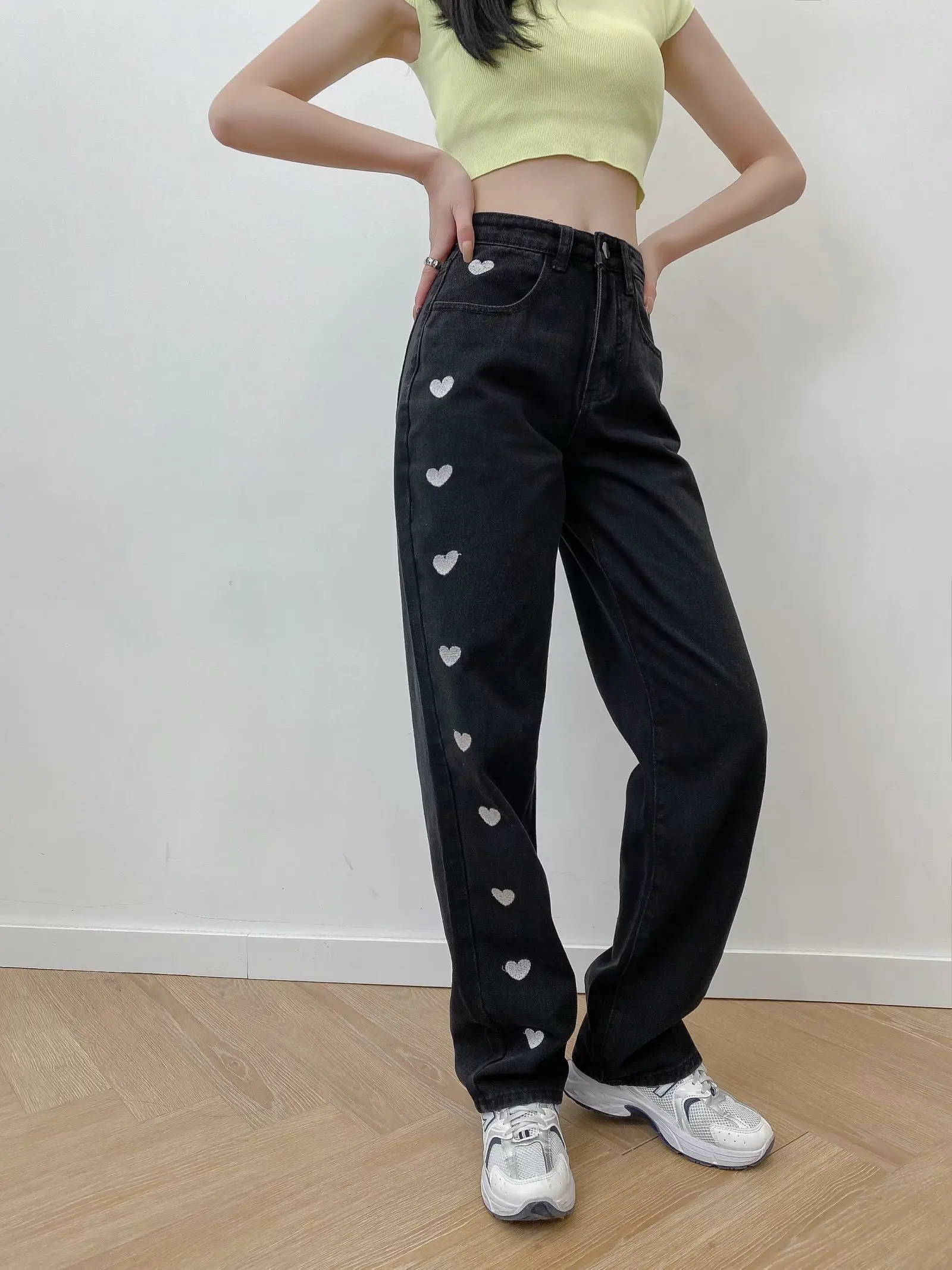 

2021 Summer Autunmn Summer Women Long Jeans Casual Denim Pant Zipper High Waist Embroidery Heart Pencil Pants Femme Pantalones
