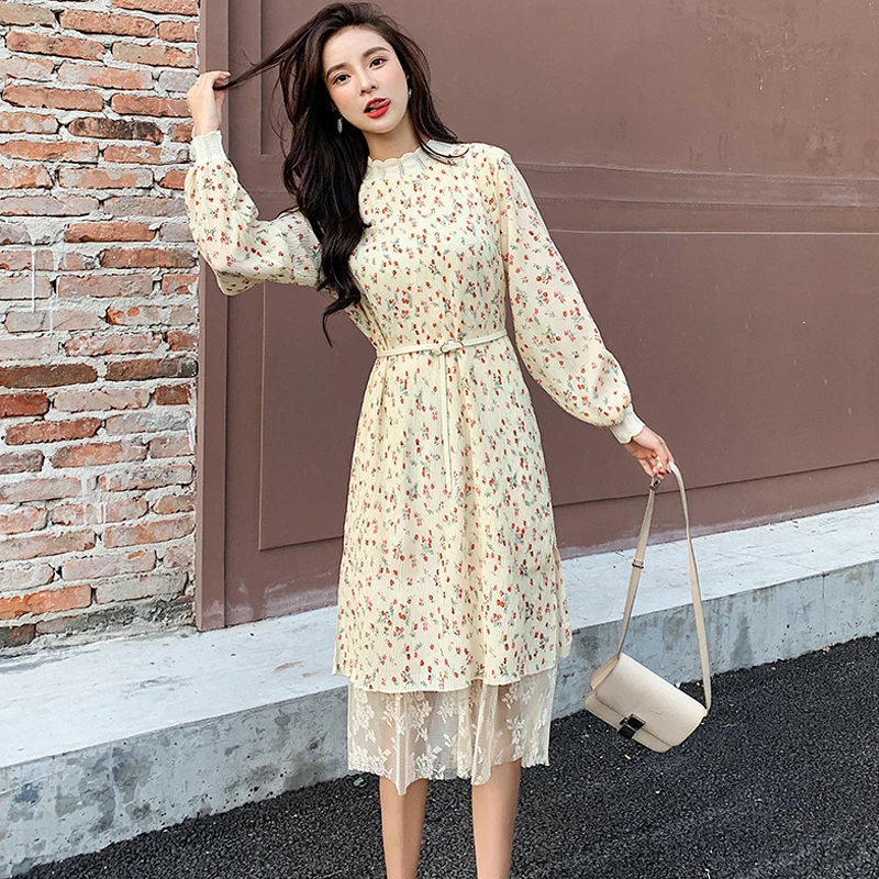 Женское платье с цветочным принтом Mozuleva лоскутное ТРАПЕЦИЕВИДНОЕ ПЛАТЬЕ на