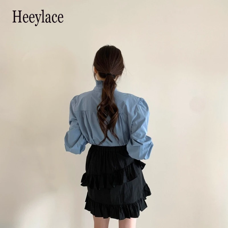 

Pleated Lace Up Stand Collar Women Blouses Solid Color Double Pockets Femme Blusas 2020 Autumn New Petal Sleeve Shirt
