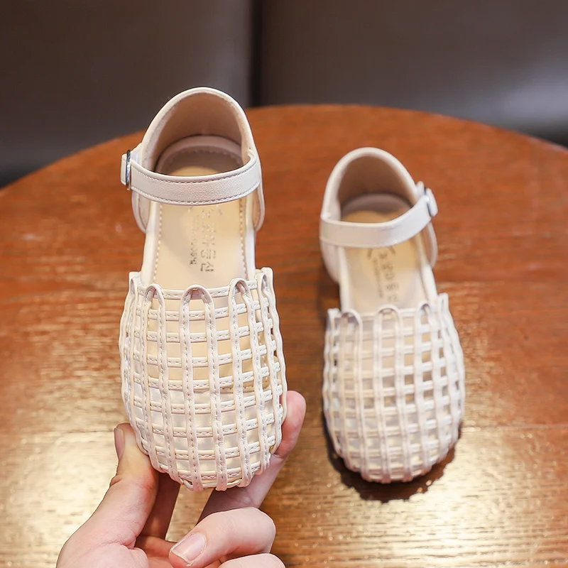 Обувь для маленьких девочек Модная детская обувь принцессы Сандалии детей