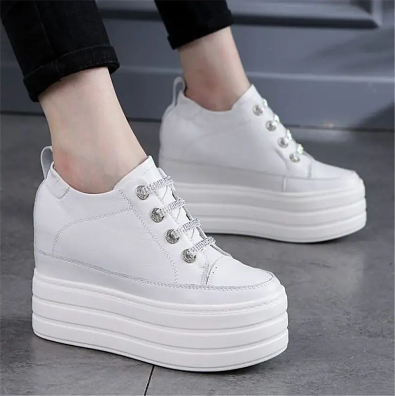 White 1 Женская коровья кожа мода кроссовки платформа танкетка высокий каблук шнуровка Ботильоны Панк криперы повседневные теннисные кроссовки - Цвет: White 1