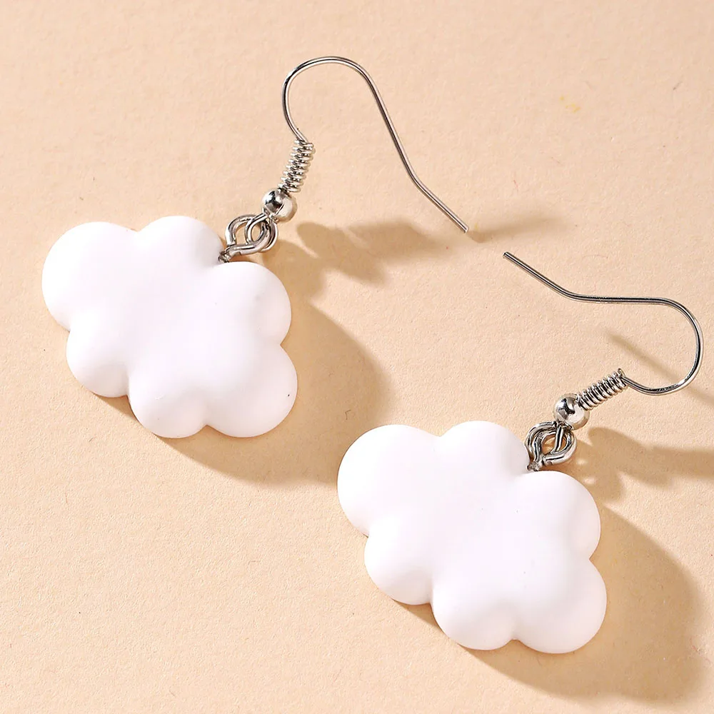 

Cute White Cloud Stud Earrings Delicate Clouds for Women Girls Ear Jewelry Gift Wholesale Gifts Cartoon Cute Earrings Stud