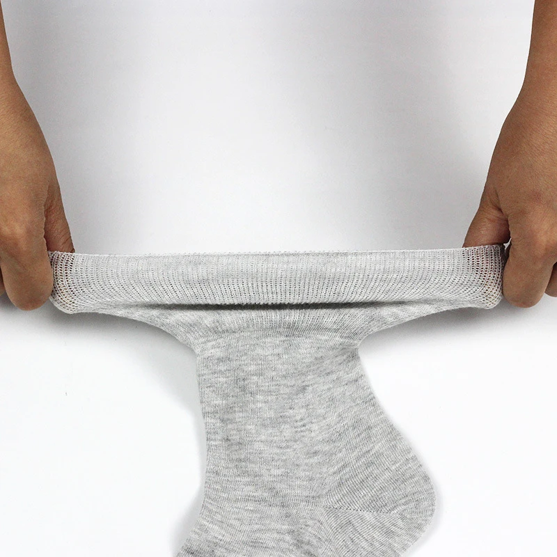 

Diabetic Socks for Diabetics Hypertensive Patients Prevent Varicose Veins Unisex Loose Mouth Sock Bamboo Cotton Material 0052