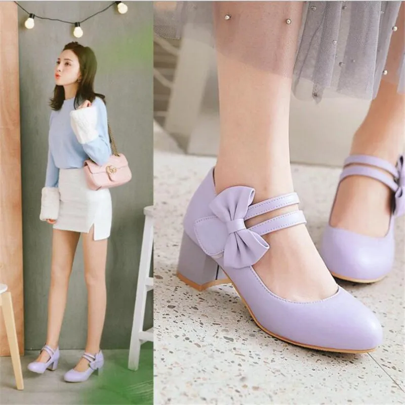 2021 new mid heeled girl's shoes versatile thick heeled girl's shoes with one line buckle and shallow mouth high heeled shoes