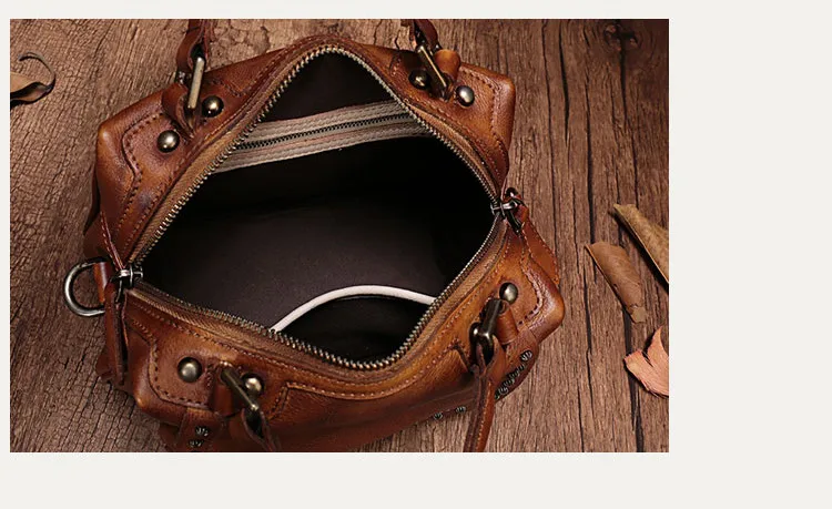 

Women's Handbags