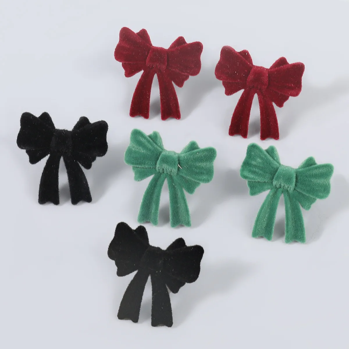 

Cute Korean Bowknot Stud Earrings Blackk Red Bow Earrings for Women Girl Daughter Small Sweet Gift New Fashion Wedding Jewelry