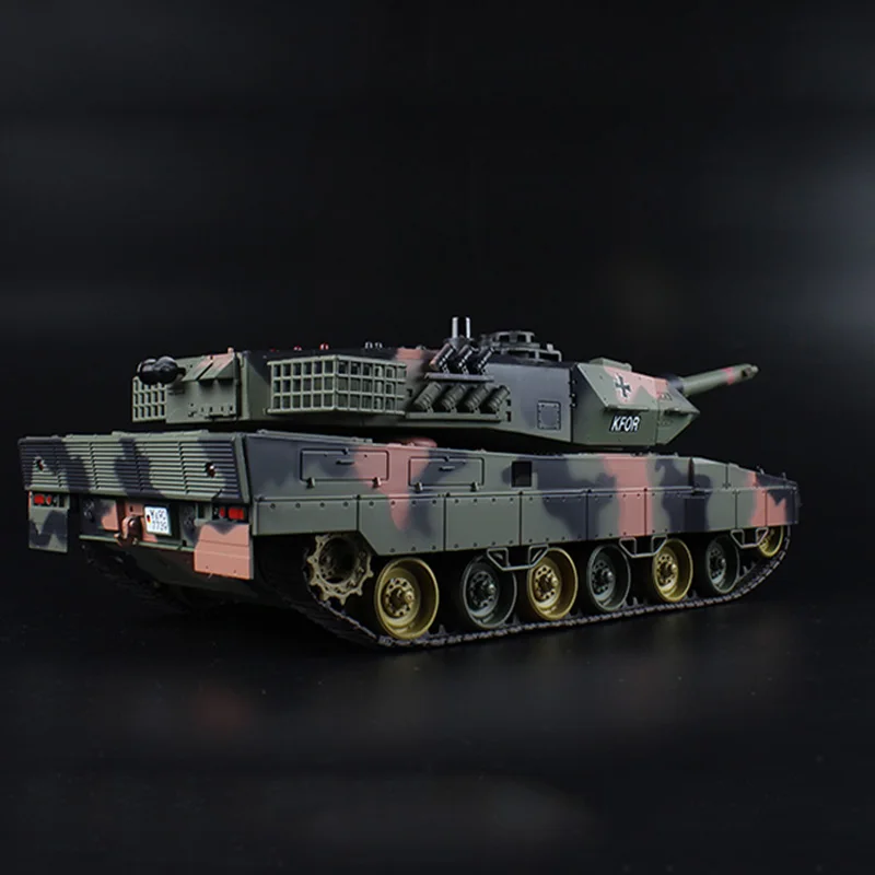 1:24 RC tank IR battle 2 4 Ghz может заряжаться с отслеживаемым пусковым инфракрасным пультом