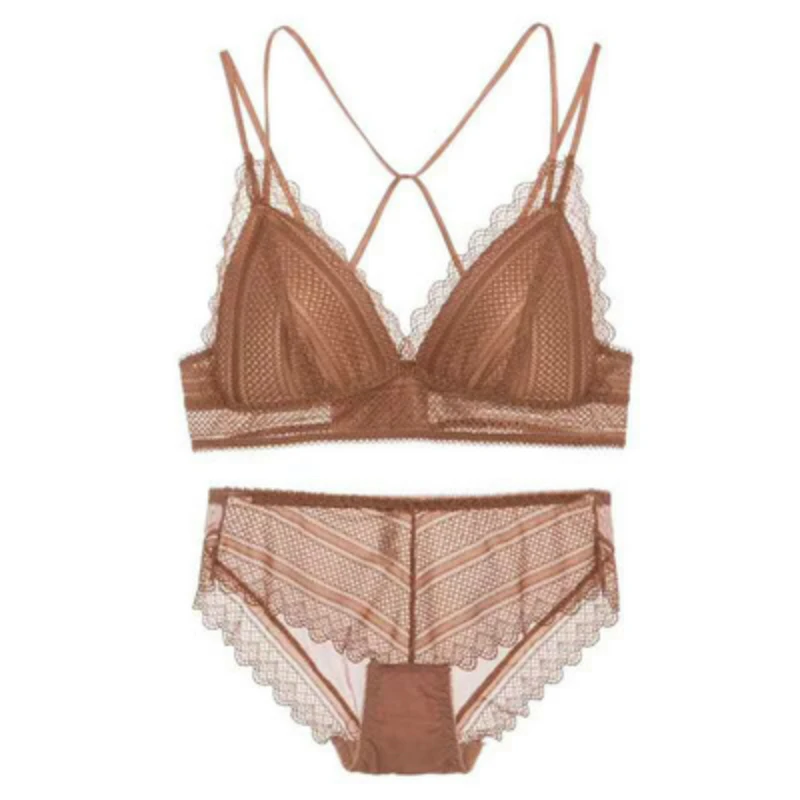 Женский комплект нижнего белья кружевной с бюстгальтером пуш ап и трусиками