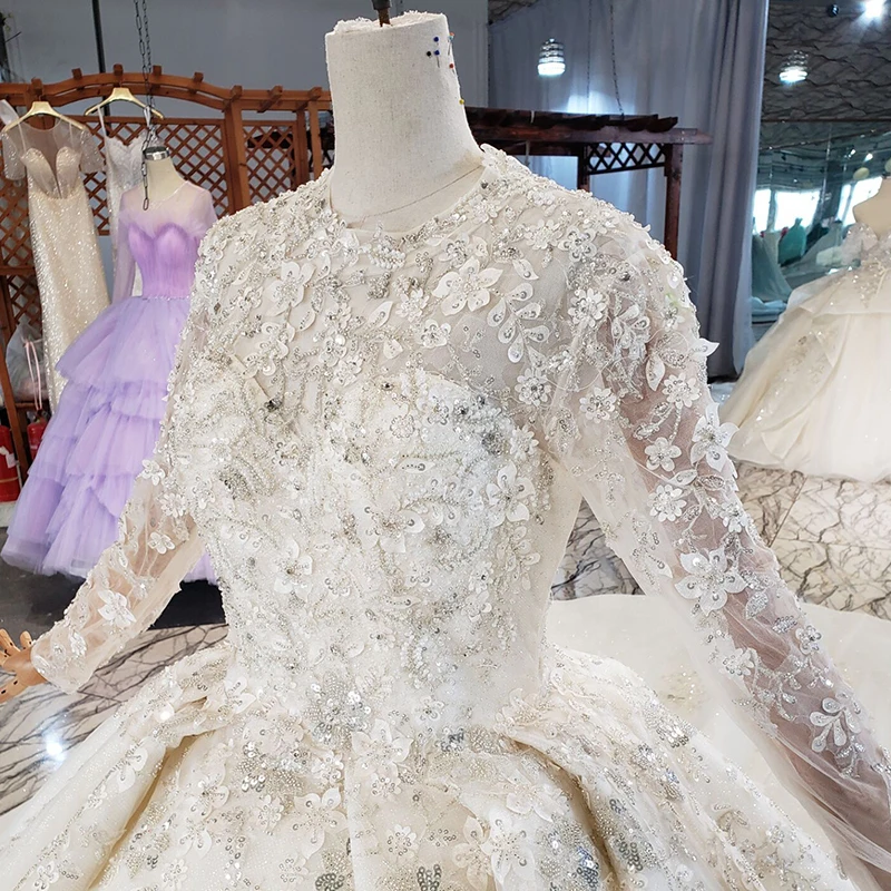 HTL1042 Bridal Vintage Wedding Dresses 2020 Long Train High Neck Long Sleeve Boho Ball Gown Appliques