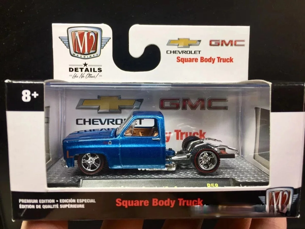 

NEW M2 machines 1:64 GOLD 1976 GMC Sierra Grande 15 Custom square body truck limited 3875 Metal Die-cast Simulation Model Cars