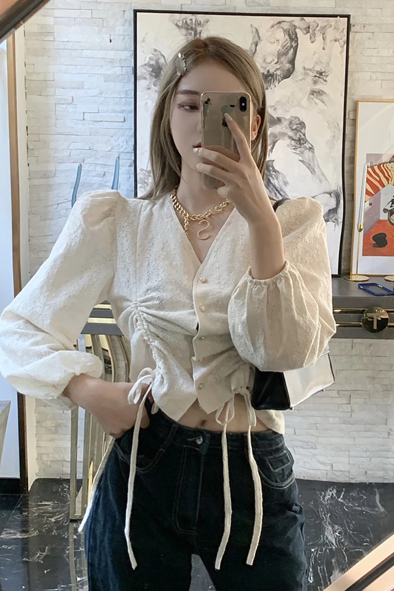 

Foreign Style Lace Shirt Women's Design Sense Minority Bubble Sleeve Top Autumn 2020 New Retro Long Sleeve Shirt Trend