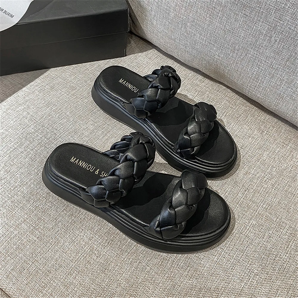 Женские босоножки с ремешком на застежке однотонные повседневные сандалии