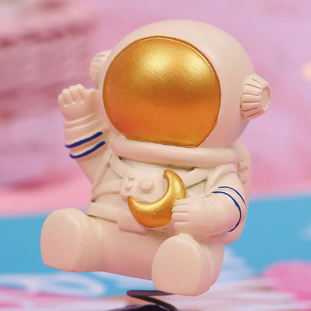 Кукла для украшения автомобиля креативная космическая астронавт автомобиль