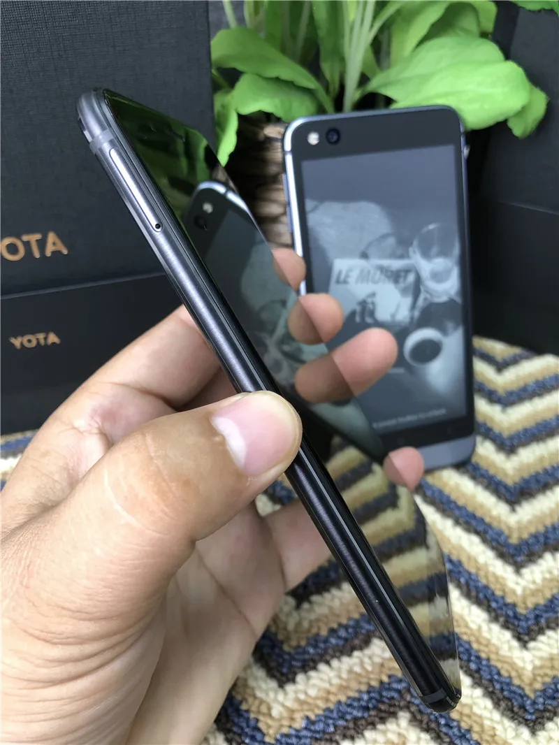 Yota 3 Yotaphone новый оригинальный двойной экран 5 дюйма Восьмиядерный процессор Snapdragon