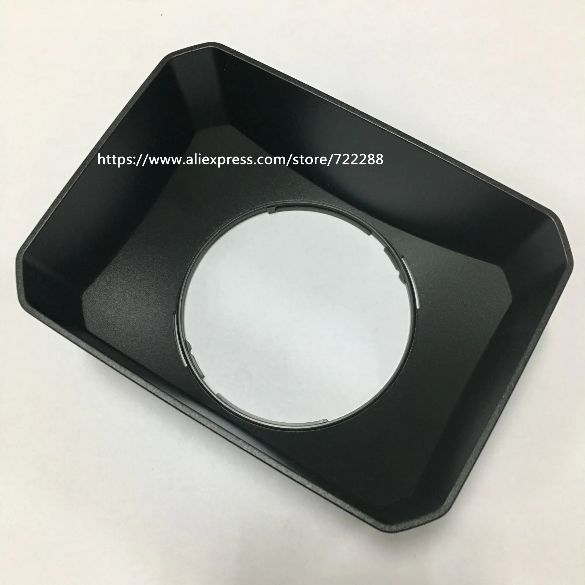 Новинка оригинальная бленда для объектива SELP18200 фотосессия 444020802 Sony | Электронные