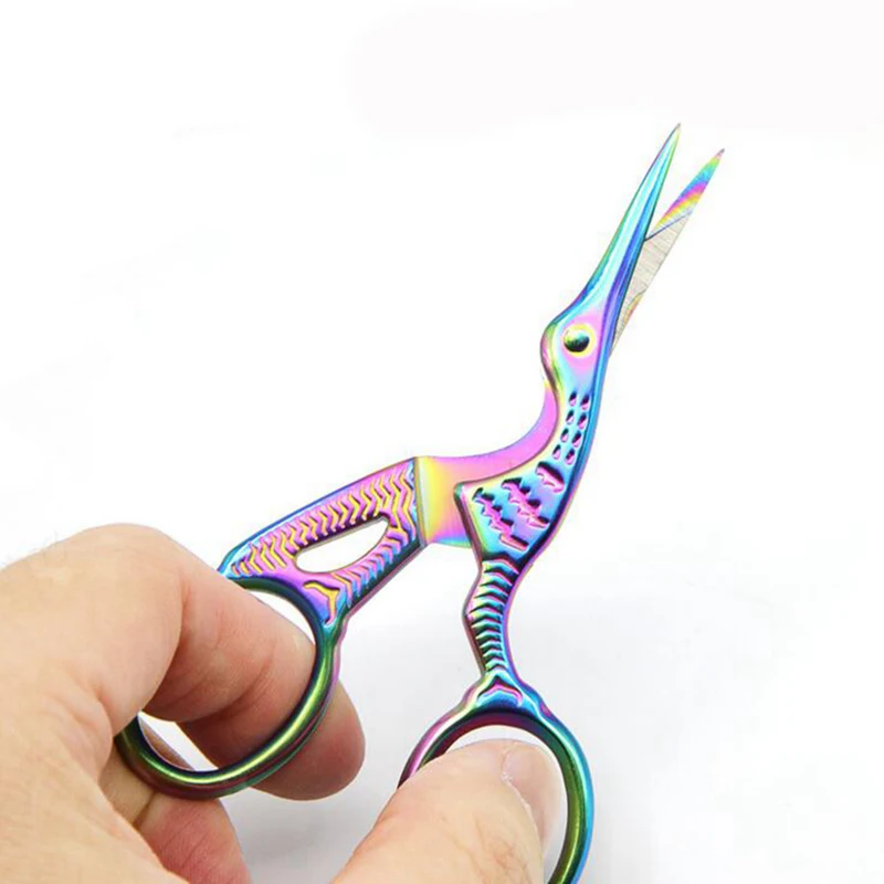 

9.5CM Retro Classic Tailor's Scissors Sewing Scissors For Embroidery Needlework Sewing Scissors Pruning DIY Cutting Handcrafts