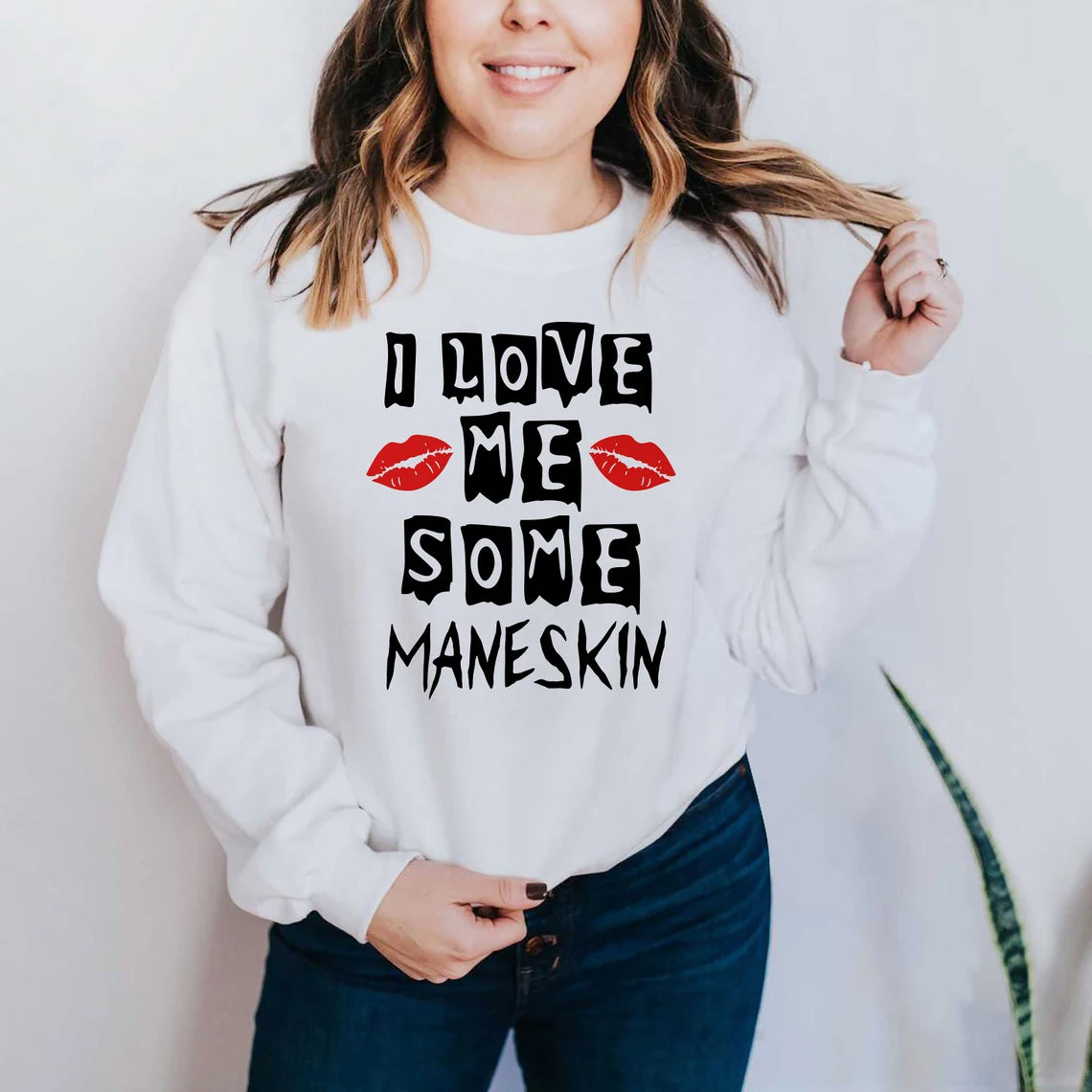 

Maneskin Mouth Sweatshirt Maneskin Zitti E Buoni Sweatshirt Maneskin Band Sweatshirt Streetwear Sweatshirt Maneskin Fans Gift