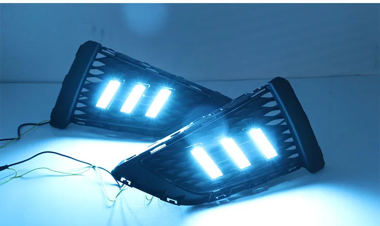 

eOsuns led drl daytime running light for MG 3 2017-2018 with Dynamic moving yellow turn signal and blue night light