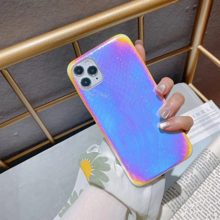 10pcs/lot XSMAX Shiny Korea Fashion Laser Dragon Phone Case Soft Back Cover For iPhone11 XR 8PLUS 6s 7plus Skin Shell Protection |